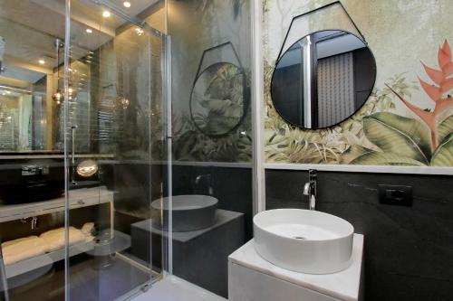 HELMIRAGE Piazza di Spagna Suite, Roma (foto 4)
