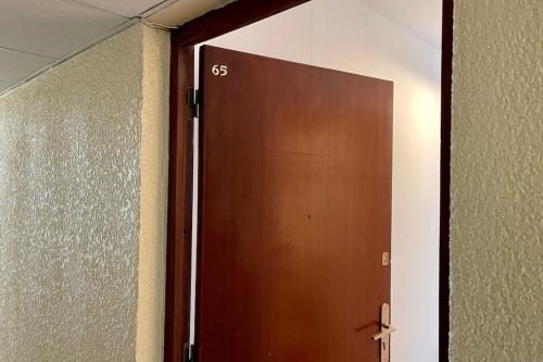 Furnished Apartment With Balcony & Parking in A Secure Residence in Pessac