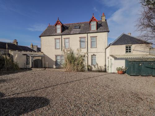 1 Seafield Street cottage Scar Nose