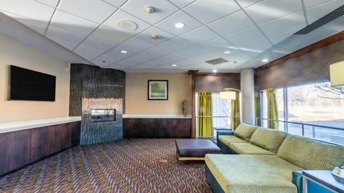 Holiday Inn Express Boise University