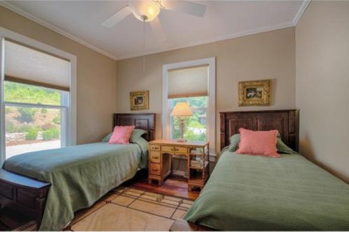 A Beautiful View & Carriage