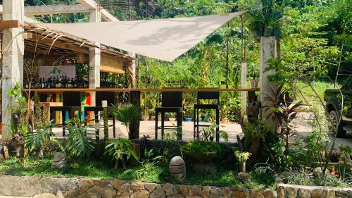 Hidden of Cailan Family Room Hidden of Cailan Family Room