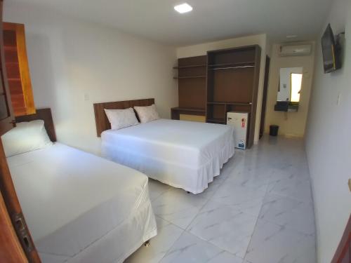 Viana Praia Hotel e Restaurante- Pontal do Peba-Piacabucu in Pontal Do Peba