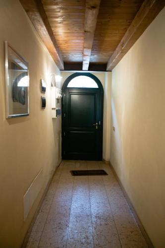 Studio with Garden - via Barbarani 13 - Separate Building image 2