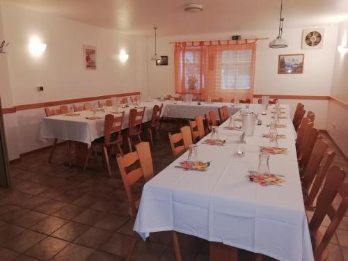 Étterem, Wollröder Krug (Wollroder Krug) in Guxhagen