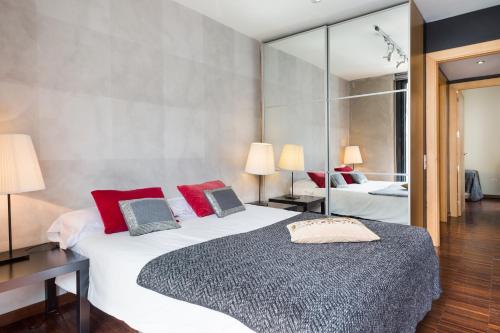 My Space Barcelona Executive Apartments Center - image 6