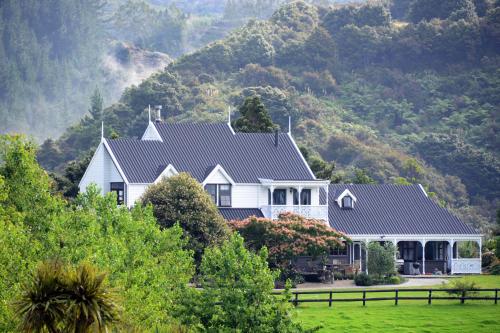 Country Homestead at Black Sheep Farm - Accommodation - Waipu