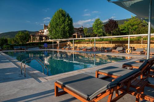 Nymfasia Resort – Vytina, VA