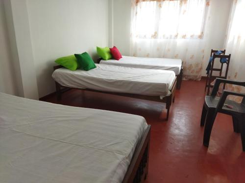 7 guest 3room apartment in Matara