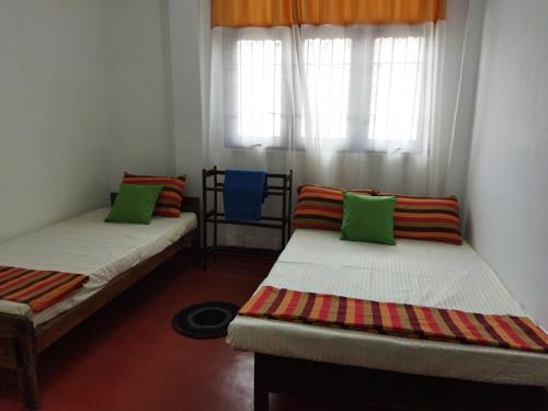 7 guest 3room apartment in Matara