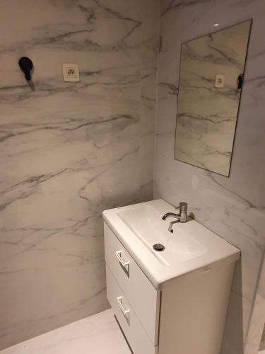 B96 suites, Bruxelles (foto 8)