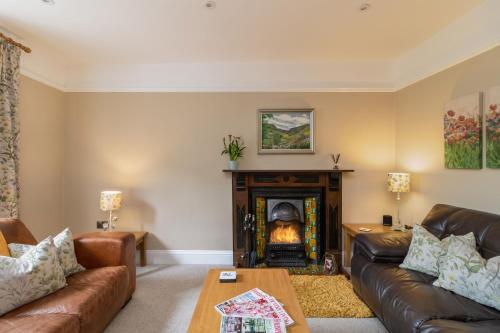 Burton House - image 12