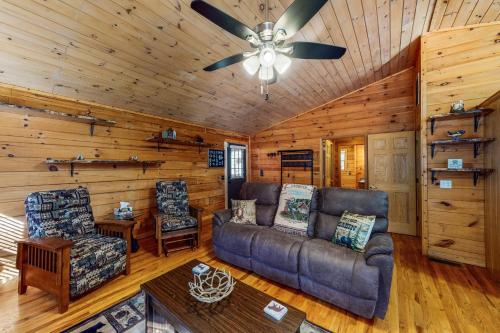 Misty Mountain Retreat in Rabun Gap, USA