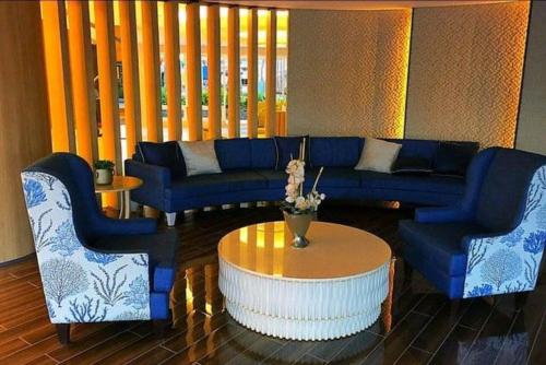 SHELL RESIDENCE c2 shortwalk Mall of Asia near Airport, Manila (photo 8)