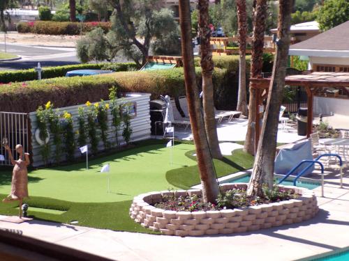 The Inn at Deep Canyon - image 3