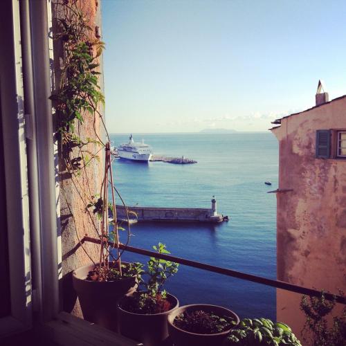 CASA MANTINUM au coeur de la Citadelle - Location saisonnière - Bastia