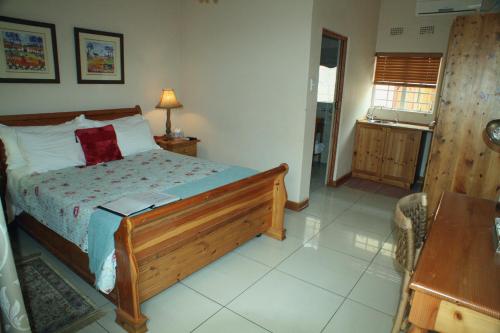 75 on Milner Lodge, Kimberley (fotografie 10)