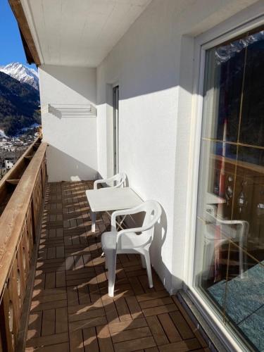 陽台/露台, Ferienhaus Fichtenheim in 普拉格拉騰岩格羅斯維納迪格爾