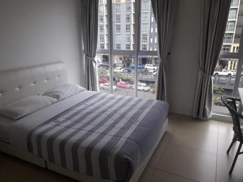 卡梅伦新公寓@金山