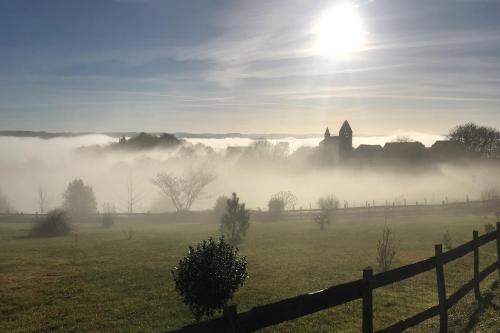 สภาพแวดล้อมโดยรอบ, Villa La Baronne-Hauteurs de Beaulieu-sur-Dordogne in โบลิเยอ-ซูร์-ดอร์ดอญ