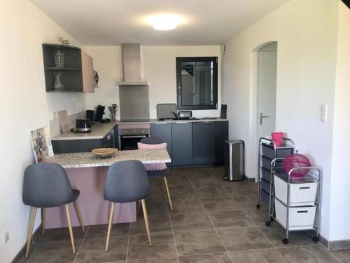 ห้องครัว, Villa La Baronne-Hauteurs de Beaulieu-sur-Dordogne in โบลิเยอ-ซูร์-ดอร์ดอญ