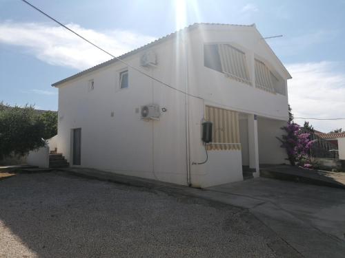  Guest House Nevija in Vrsi