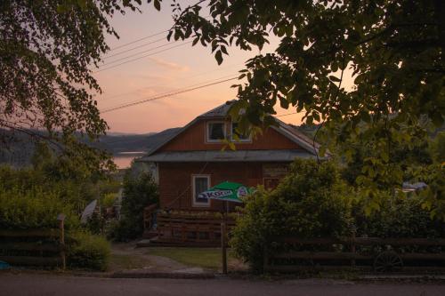 Agroturystyka Nad Jeziorem-Osada Indiańska