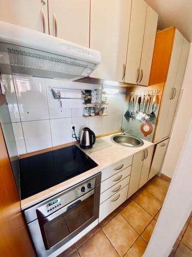 Beachfront two bedroom apartment Angelina in Denovici