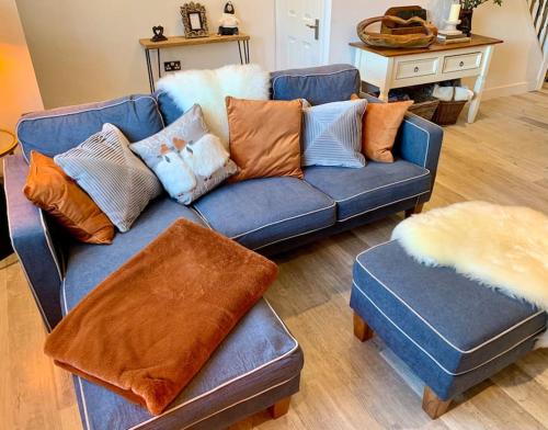 Renovated Miner’s Cottage - family & dog friendly in Pontnewynydd