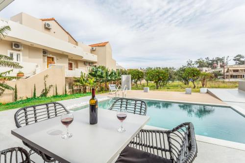 Twins Apartments Room Type - Deluxe Double or Twin Room with Pool View