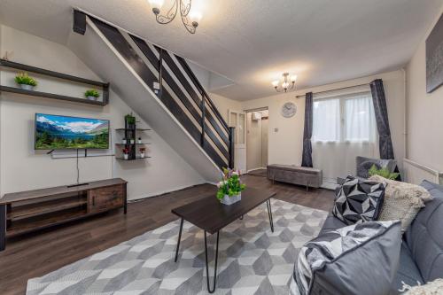 Suites By Rehoboth - Courtland House - Thamesmead