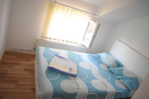 Apartments Holiday - image 12