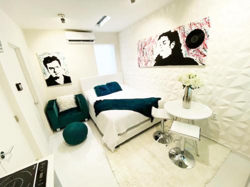 Chic Fun Apartment Studio Queen Bed Lux - 3 — Hotel in Hallandale Beach (FL)