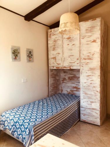1 twin bed