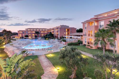 Grupotel Macarella Suites & Spa - image 2