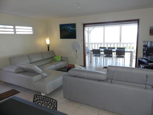 Shared lounge/TV area, Villa Nature & Villa Alizes in Gosier