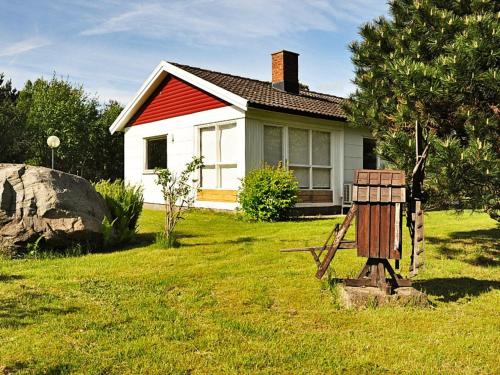 5 person holiday home in GLOMMEN