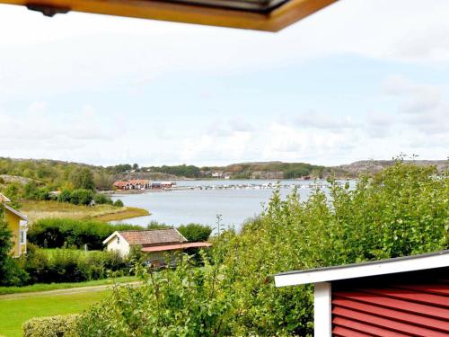 4 person holiday home in Hamburgsund