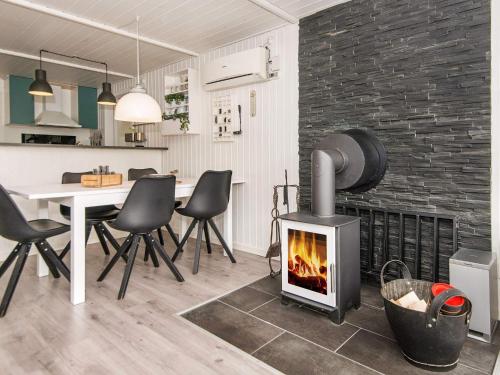 5 person holiday home in Hemmet