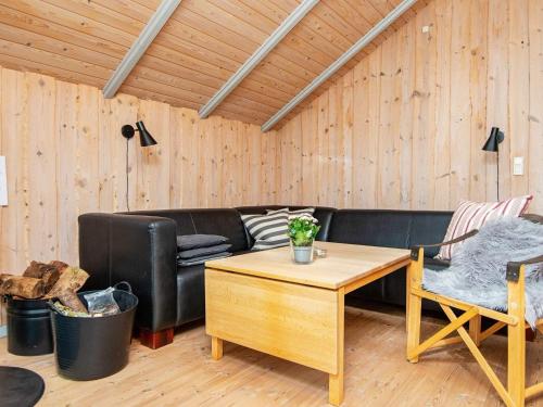  Three-Bedroom Holiday home in Oksbøl 9 in Oksbøl