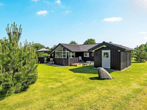 Three-Bedroom Holiday home in Nordborg 5