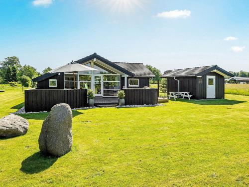 Three-Bedroom Holiday home in Nordborg 5