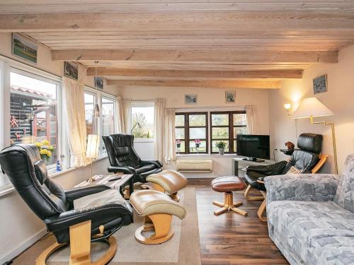 Holiday Home Rylevej - image 8