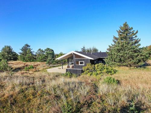  6 person holiday home in lb k in Ålbæk