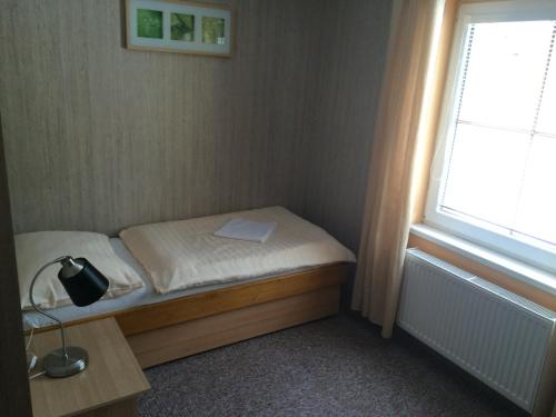 1 twin bed