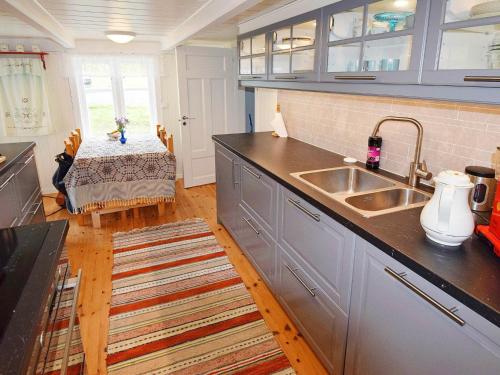 5 person holiday home in Skutvik