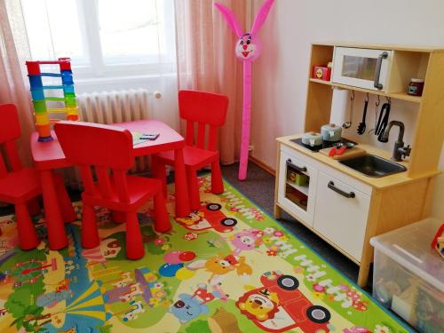 Flamingo Apartments - image 12