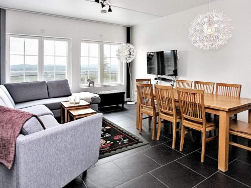 8 person holiday home in VEMDALEN