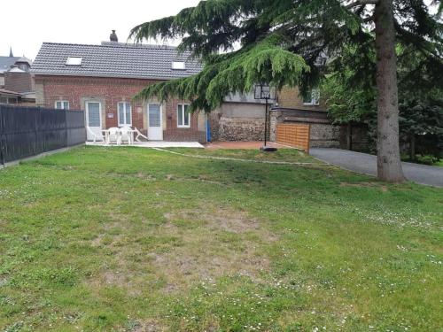 "L'étape Normande" Gite 70m2 terrasse terrain clos 500 m2 3 voitures