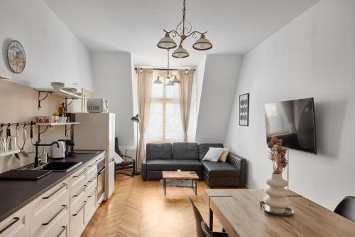 Lavish Apartment on Wenceslas Square by Prague Days